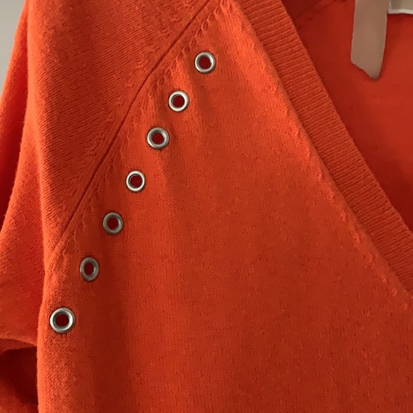 Michael Kors orange Vneck sweater - Picture 6 of 9